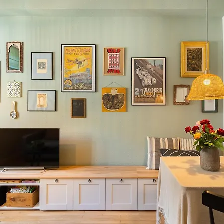 Bohemian In Old Town - Self Check-in Apartment Bucharest