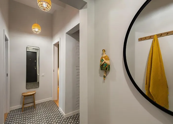 Bohemian In Old Town - Self Check-in Apartman Bukarest